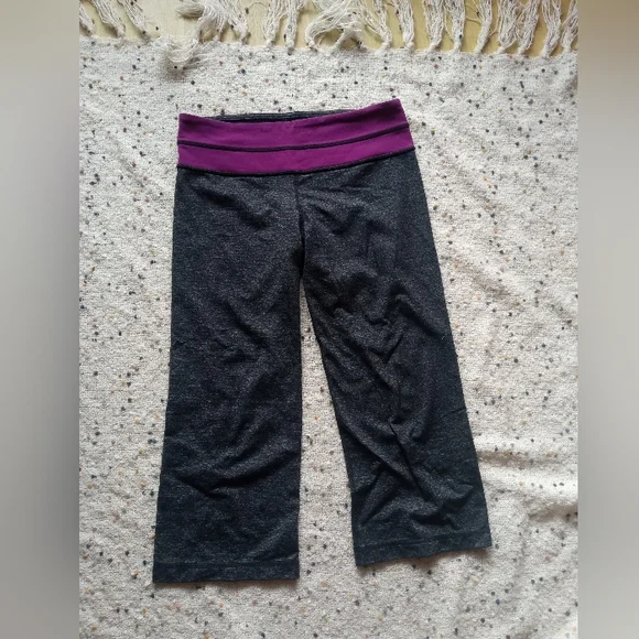 Lululemon Clam Digger Purple And Heathered Gray Capris - Picture 2 of 13